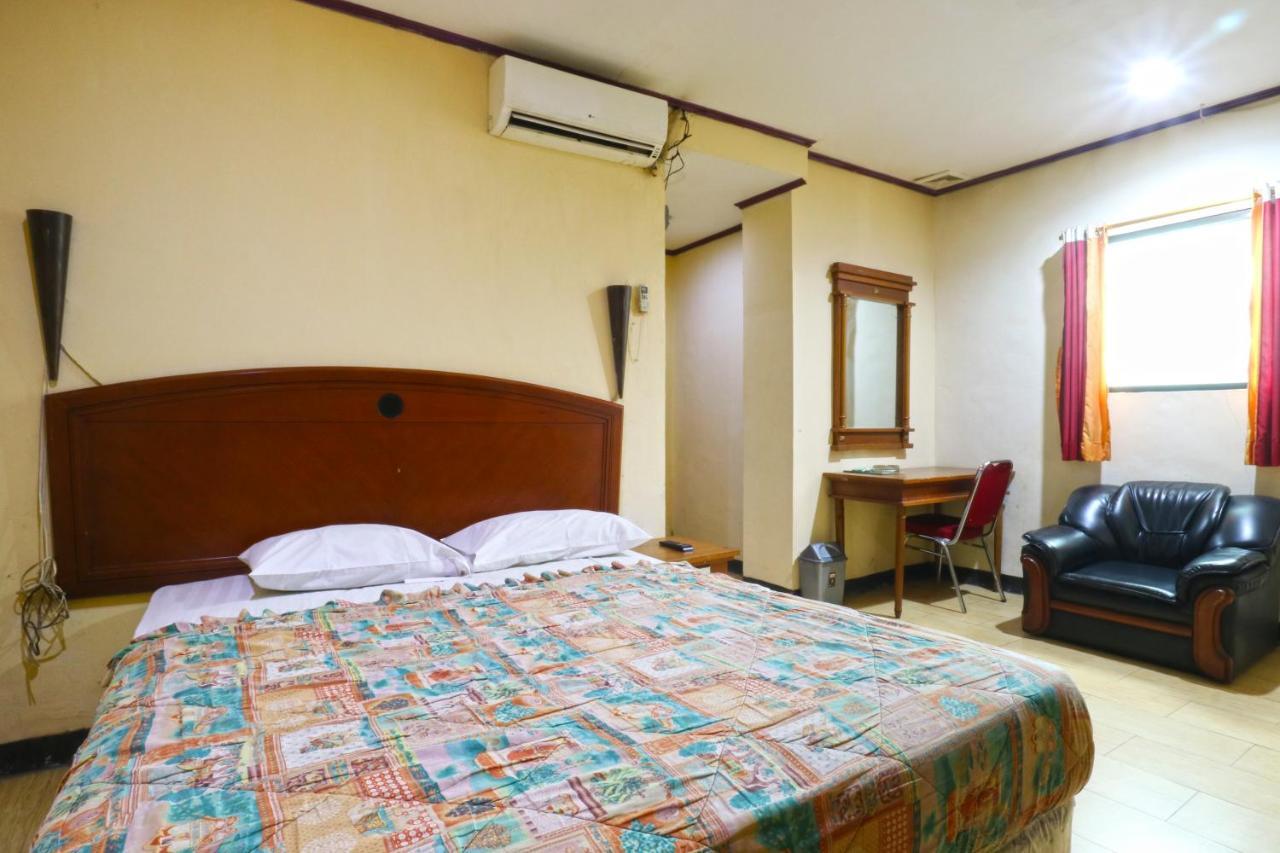 King Stone Hotel Mencil Экстерьер фото